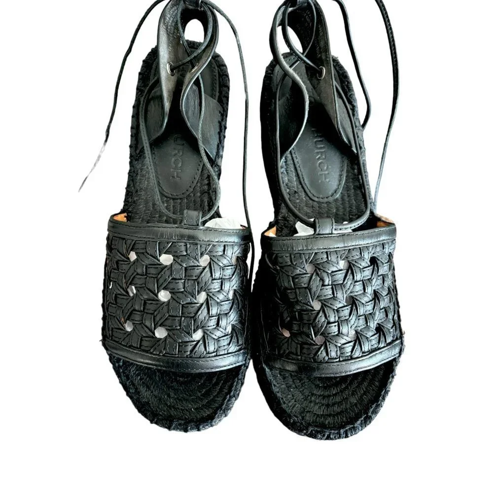 Tory Burch reposhing this
